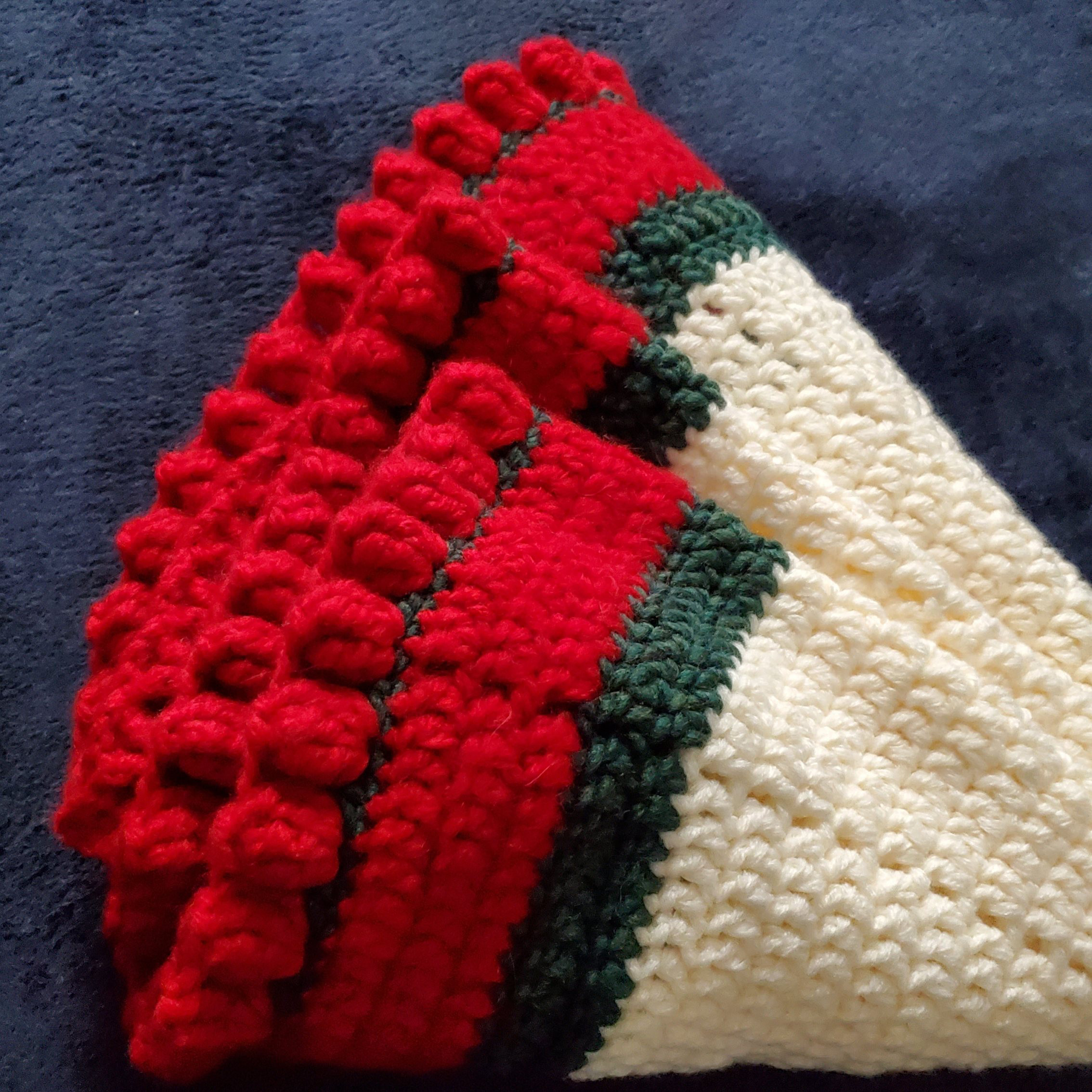 苺風な縁取りブランケット