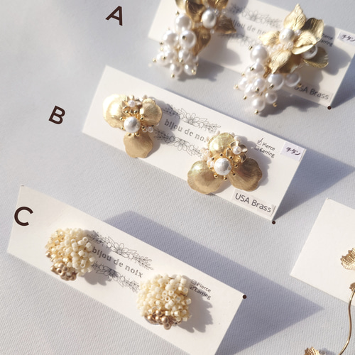 HAPPY BAG -ブローチ1点＆耳飾り2点セット- ブローチ bijou de noix