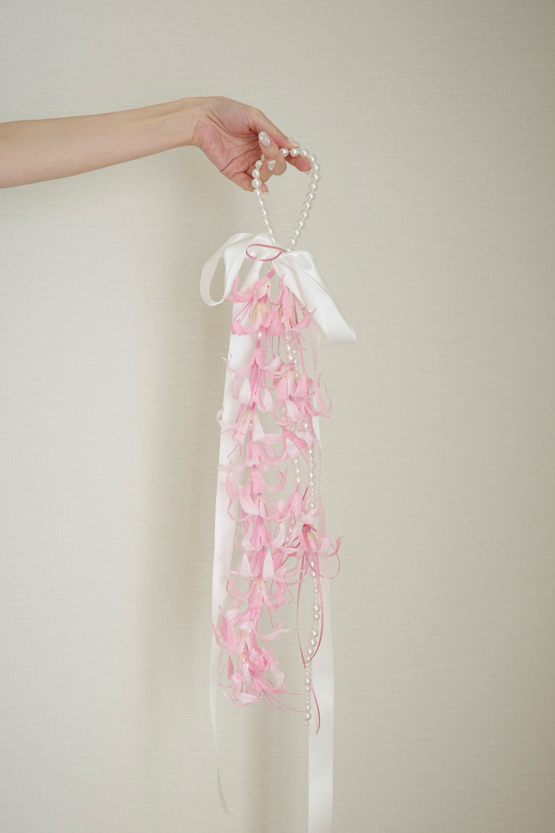 【完成品】ダイヤモンドリリーのパールブーケ