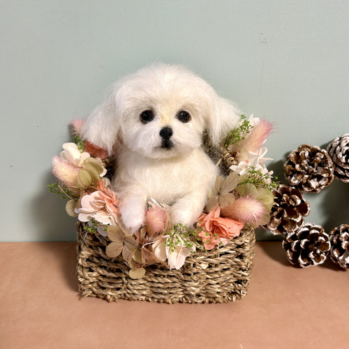 羊毛フェルト　リラックス　マルチーズ 羊毛フェルト マルチーズのフラワーバスケット 羊毛フェルト needle