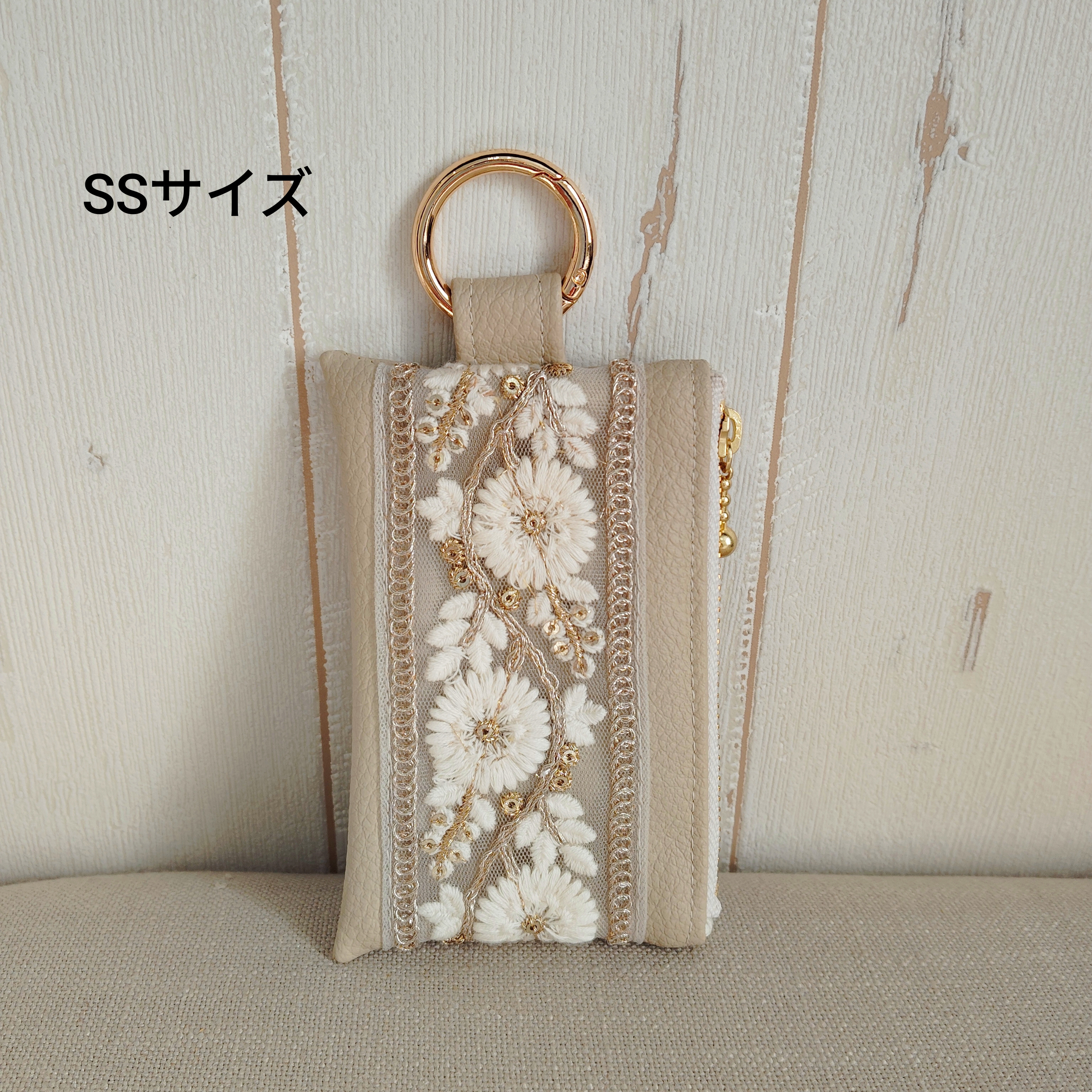 確認用 インド刺繍　ミニポーチ　小物入れ　小銭入れ インド刺繍リボン】コインケース SSサイズ 小物入れ 小銭入れ・コイン