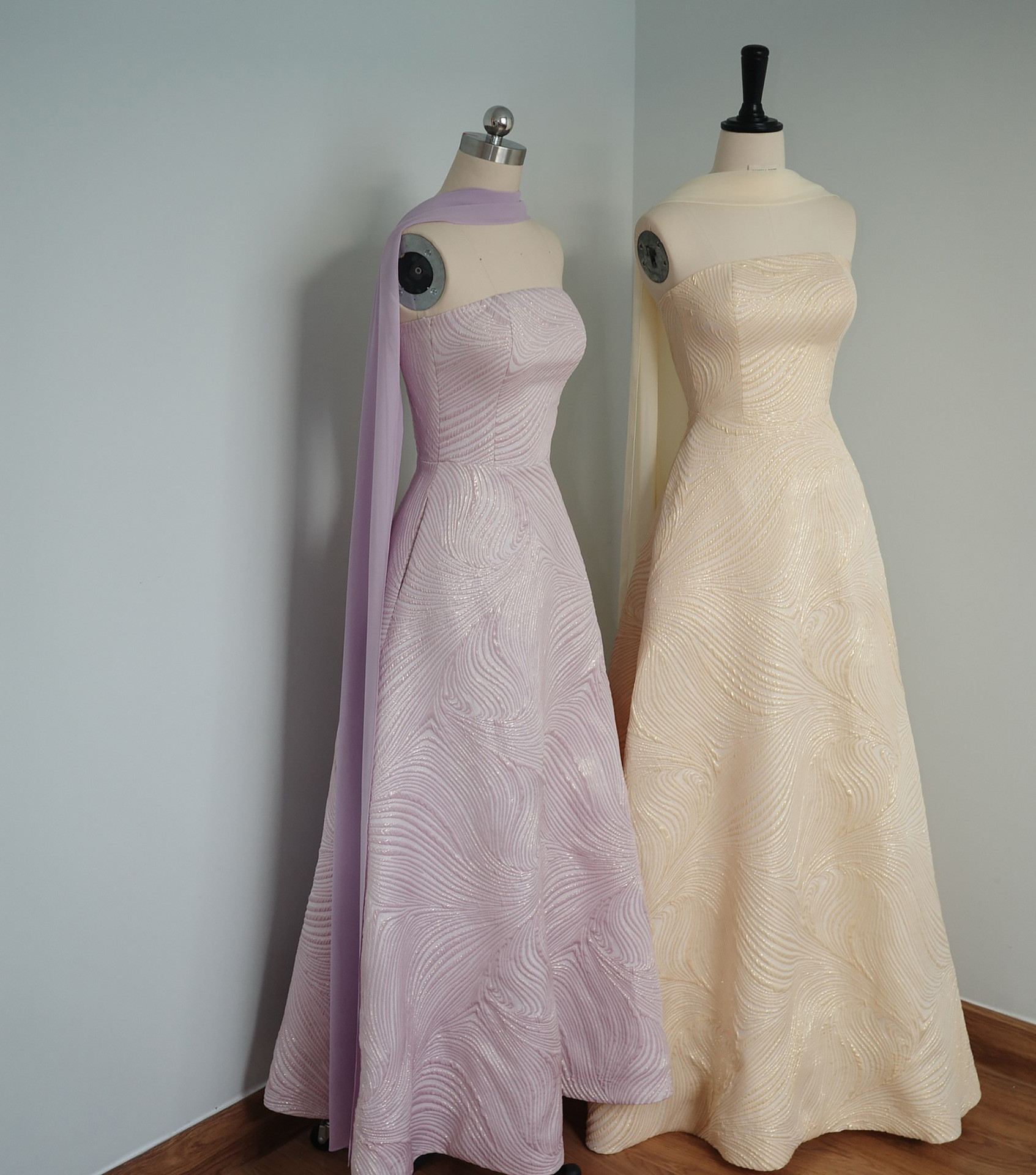 高級感 白紫 サテン オフショルダー パーティードレス 優雅 韓国風 花嫁 披露宴 演奏会 前撮り HL1087