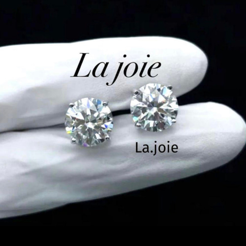 【2ct 】人工ダイヤモンド 最高品質 モアサナイト 4爪 ピアス 最高品質【2ct 】人工ダイヤモンド 最高品質 モアサナイト 4爪 ピアス