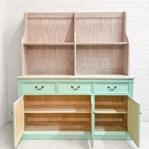 お菓子屋さんケーキ屋さん向け かわいいディスプレイシェルフ