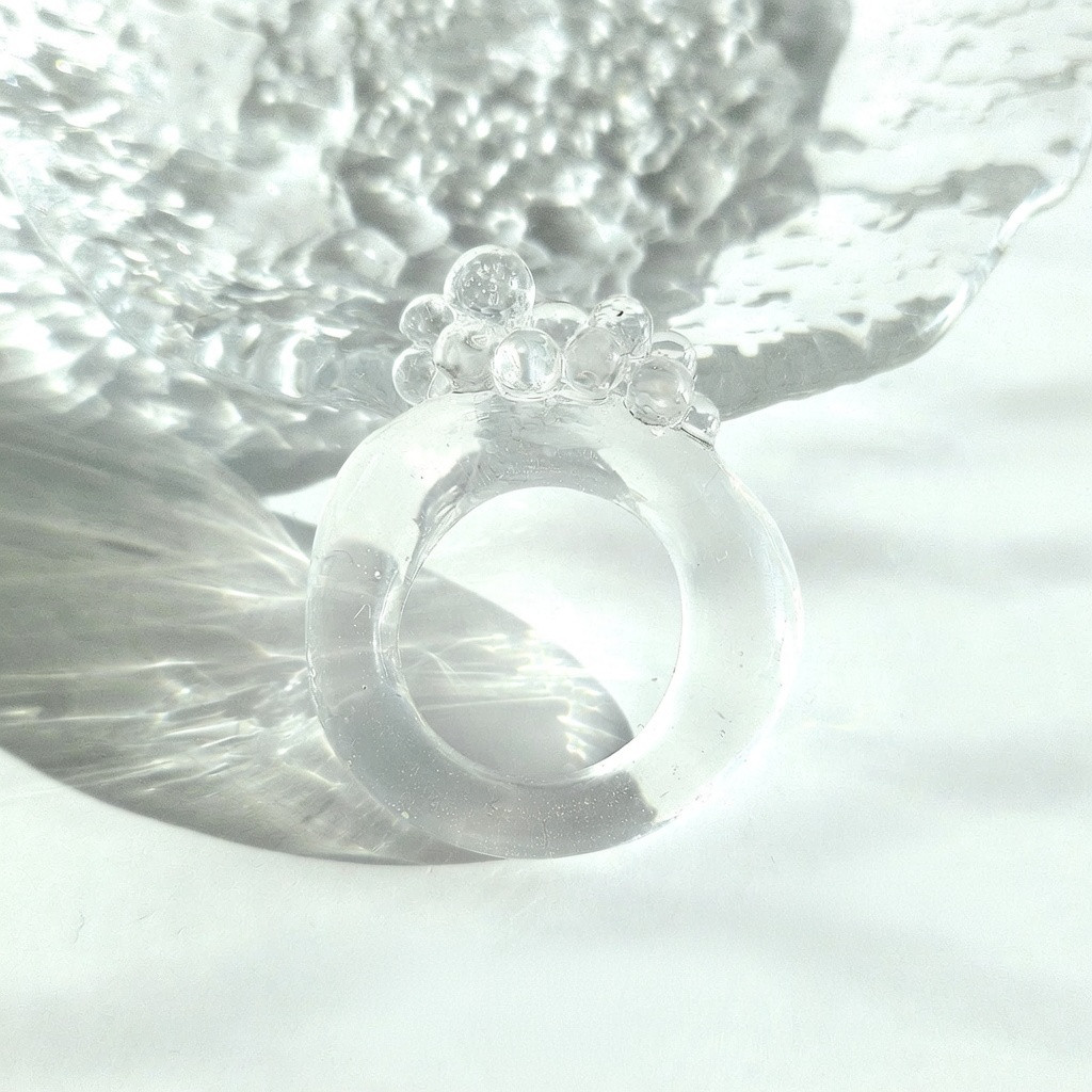 ama-dare ring｜雨垂れの透明レジンリング｜雨の雫｜11号｜yuragi-no-hikari series