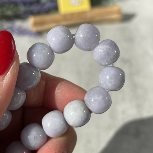 華麗なる紫玉　ミャンマー産ラベンダー翡翠ブレスレット　希少20ミリ玉 華麗なる紫玉 ミャンマー産ラベンダー翡翠ブレスレット 希少20ミリ玉