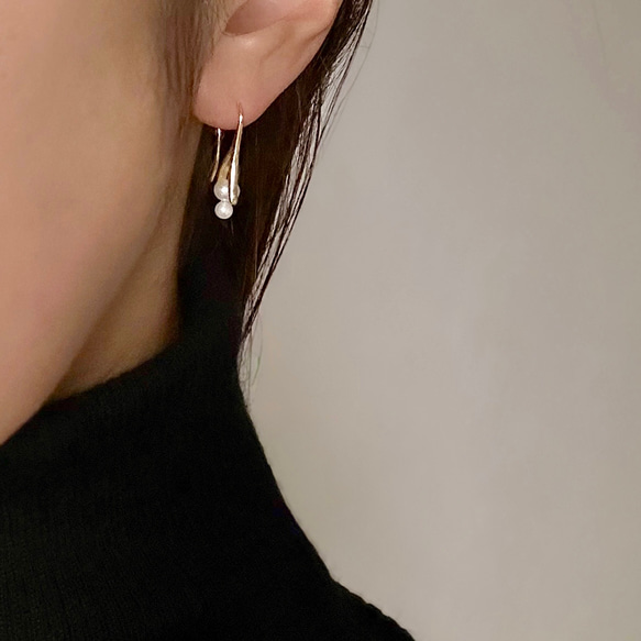 【新作2026】淡水 パール２粒ピアス  /金具変更可（イヤリング・シルバーカラーあり）フォーマルにも 4枚目の画像