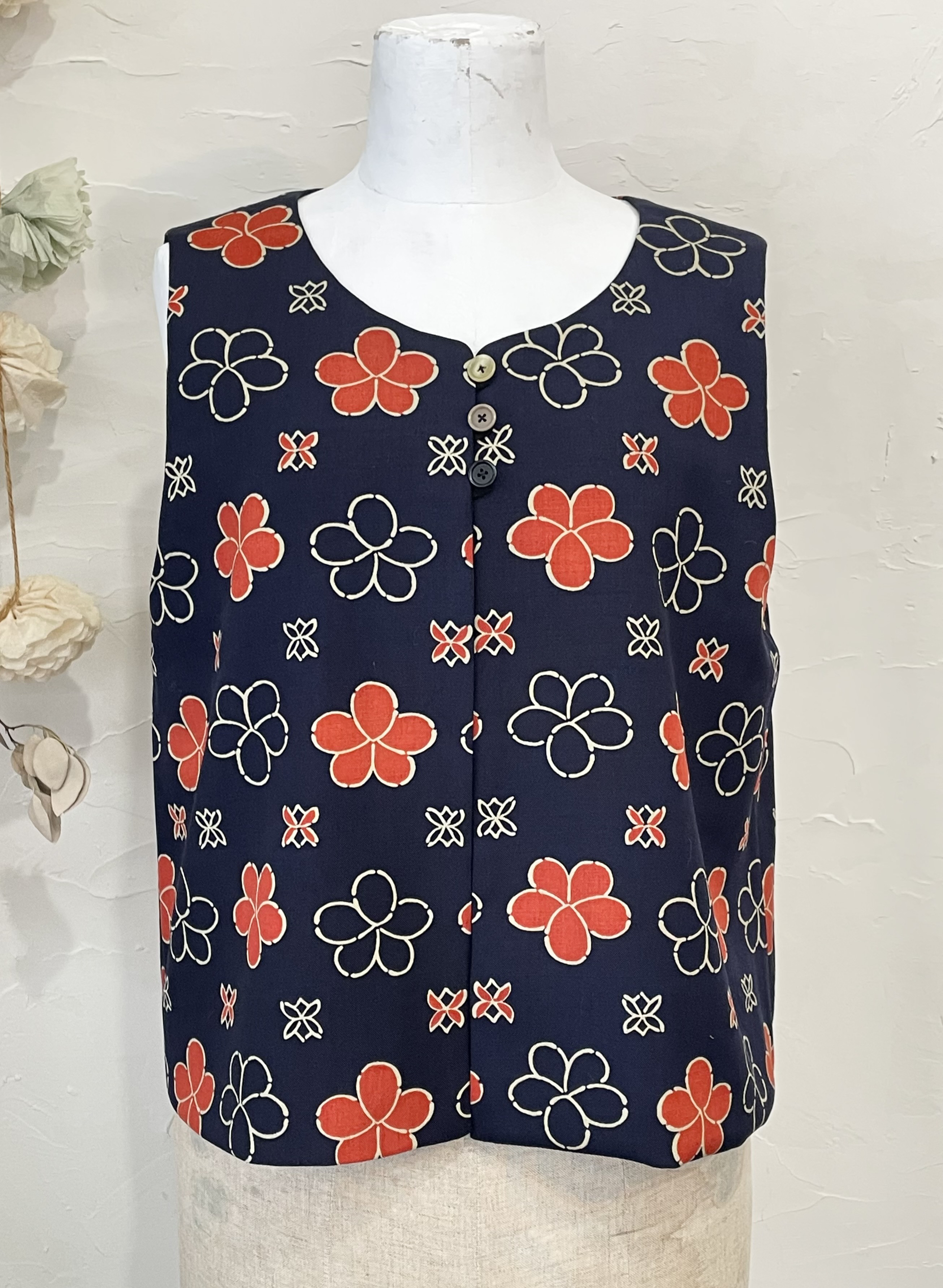 リバーシブルベスト