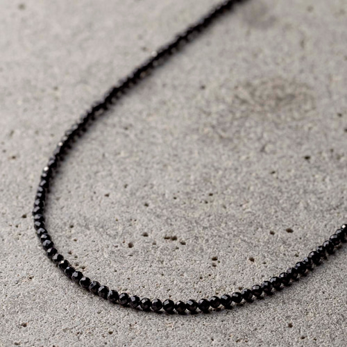 高品質タイ産ブラックスピネル 天然石アクセサリー 8月の誕生石