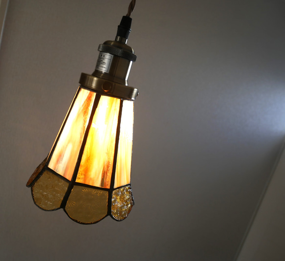 ✴︎:.。.フレアのアンティーク風8面ペンダントライト　*ステンドグラス* ✴︎:.｡.フレアのアンティーク風8面ペンダントライト ＊送料無料