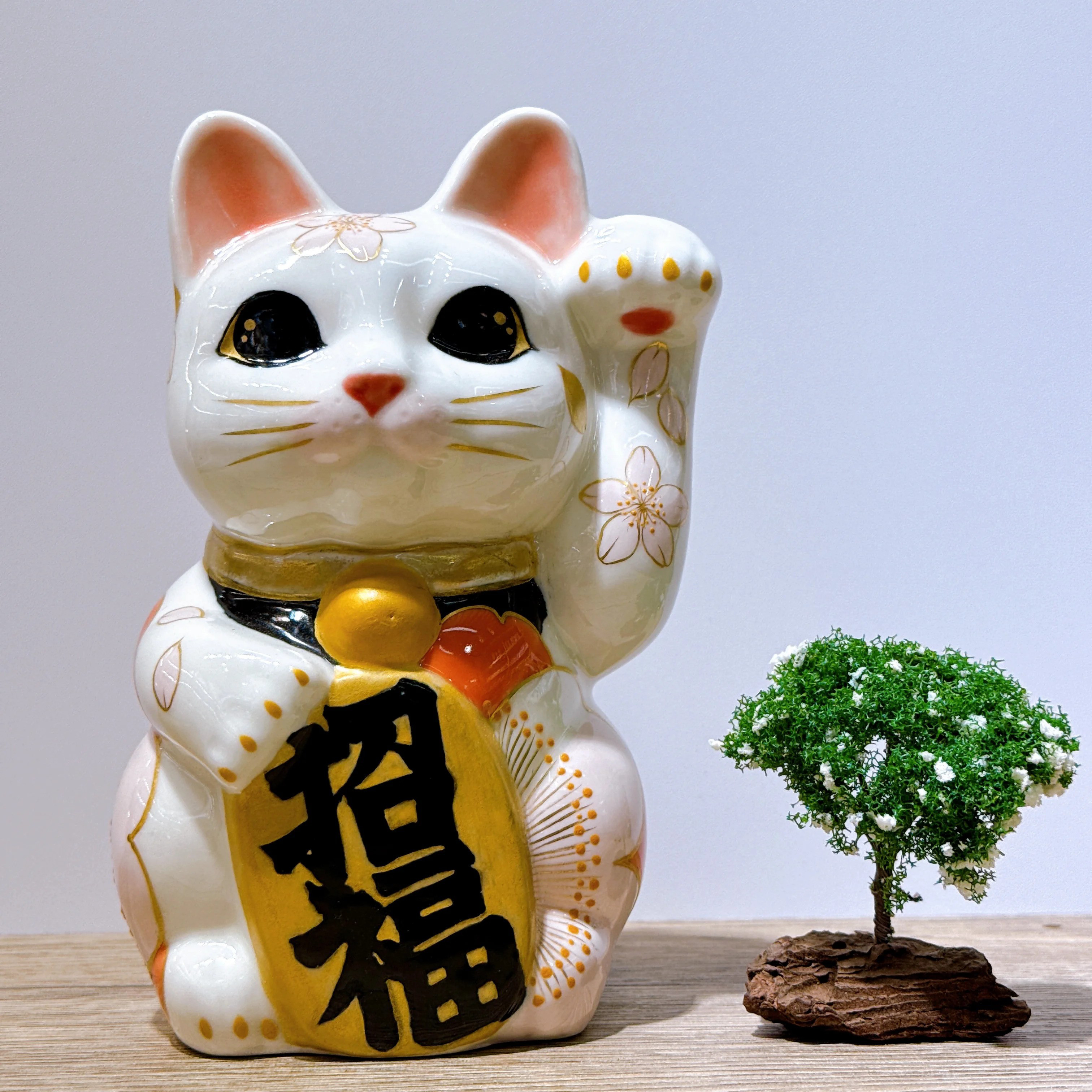 【清水焼 招き猫】桜ひより Mサイズ