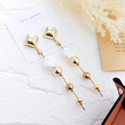 淡水パールとゴールドチェーンのロングピアス／ブライダル・特別な日の