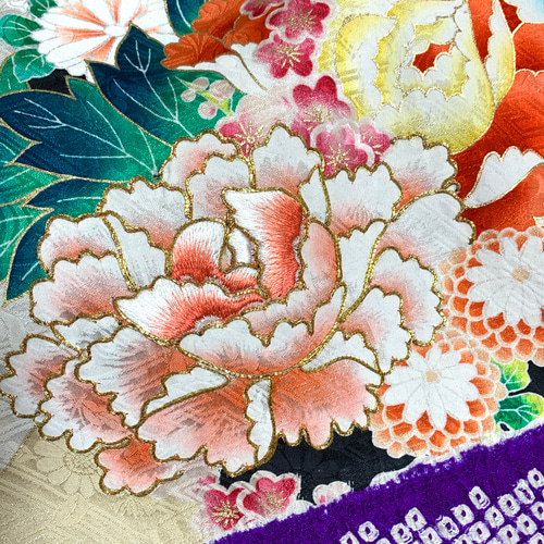 正絹】着物リメイク 絞りと駒刺繍の豪華振袖ドレス／ホルターネック