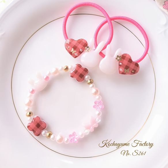 クリスマス2点set♡うさぎレジンヘアゴムブローチ 再販。桜いっぱい♡うさぎレジンヘアゴムブローチ 再販不可。うさぎ