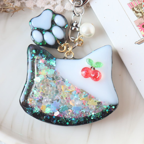 送料込み】 *コーラクリームソーダ * ねこ シェイカーキーホルダー