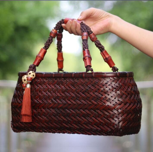 竹製編み込みバッグ タッセル付き 収納かご 手作り 売店] 竹製バッグ