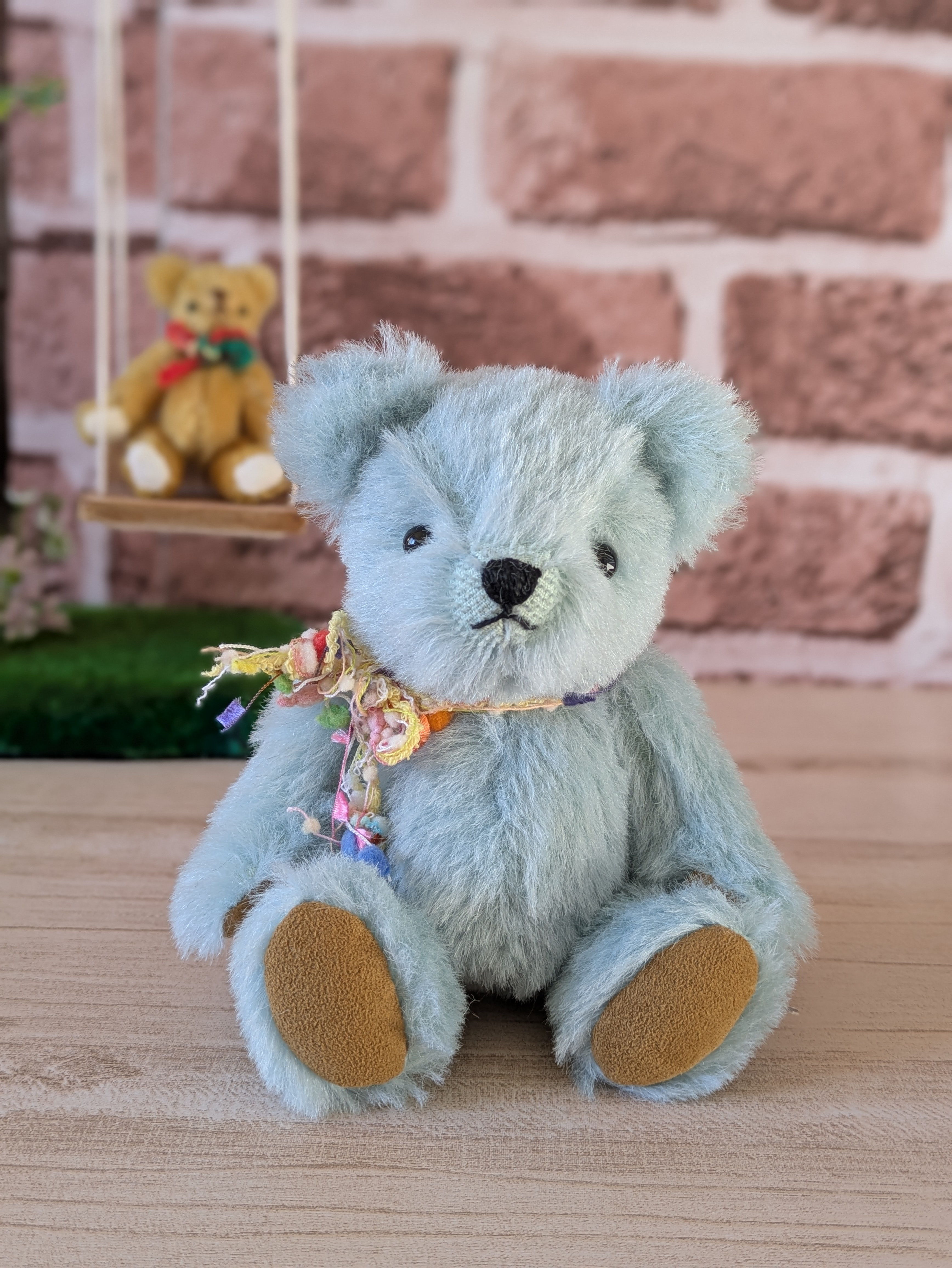 ドイツ製アルパカのテディベア｜うす青 ふんわりやわらか・透明感グラスアイ｜手のひらサイズ・ギフトにも最適