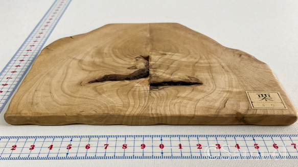 ▦きのかたち：色とりどりの不揃いコースター／M「栗、山桑、桐」│wood coaster usual 3枚目の画像