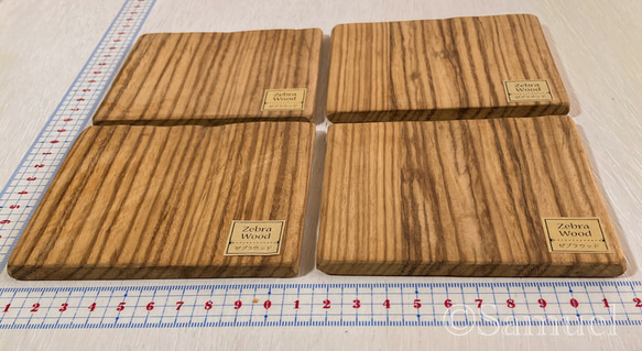▦きのかたち：色とりどりの不揃いコースター／セットⅠ「疾走る縞馬ゼブラウッド×4」│coaster Zebrawood 4枚目の画像