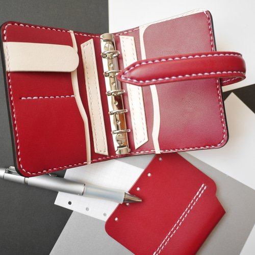 旅する手帳 アイボリー×赤 ─ M5サイズ システム手帳 栃木レザー 姫路