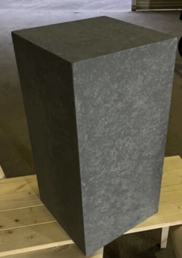 石っぽい柄　石割りスラスト風　40.40.90  ディスプレイボックス 1枚目の画像