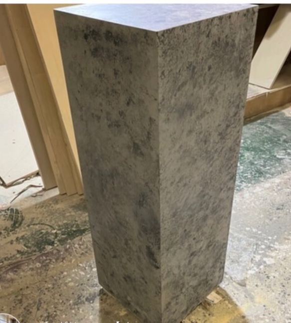 石っぽい柄　石割りスラスト風　40.40.90  ディスプレイボックス 2枚目の画像