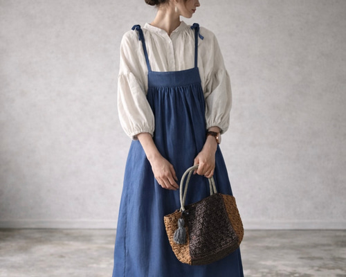 岡山県児島デニムエプロンワンピース／お洒落に過ごす8オンスソフト