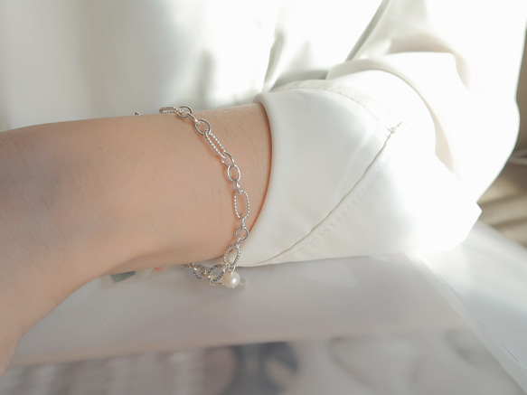 925純銀 復古字母 數字 珍珠 客製化 不對稱鍊 OT扣 手鍊 免費送禮包裝 第14張的照片