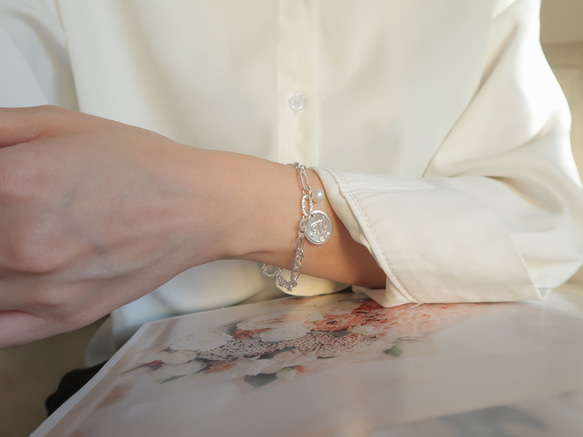 925純銀 復古字母 數字 珍珠 客製化 不對稱鍊 OT扣 手鍊 免費送禮包裝 第15張的照片