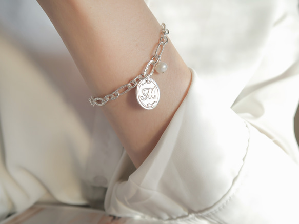 925純銀 復古字母 數字 珍珠 客製化 不對稱鍊 OT扣 手鍊 免費送禮包裝 第10張的照片
