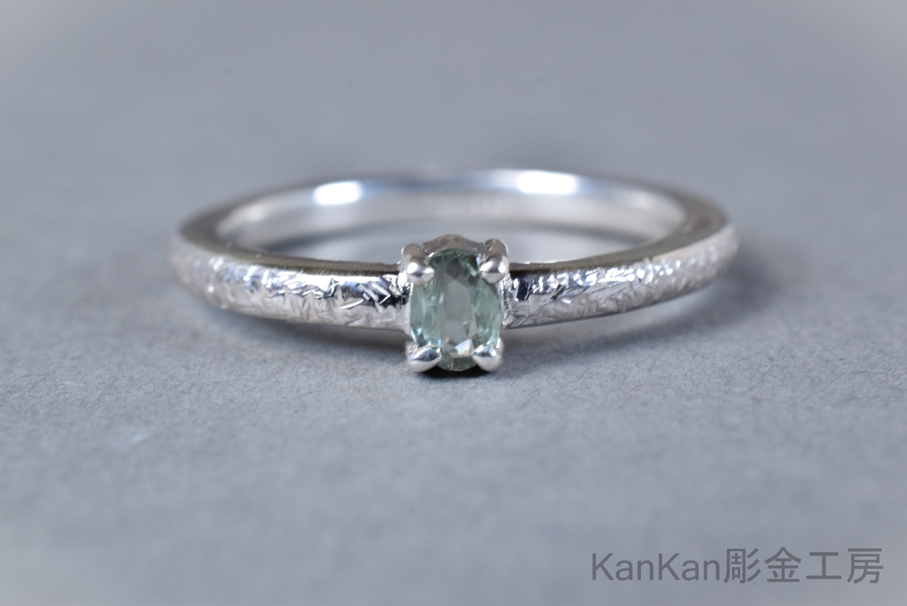 アレキサンドライトのリング