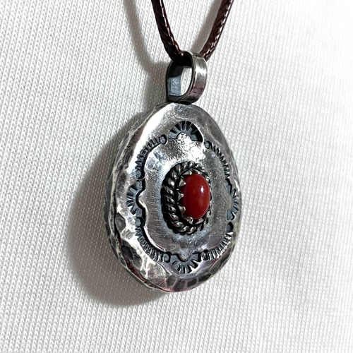 レッドコーラル 赤珊瑚 シルバー メタル タタキ ネックレス ペンダント