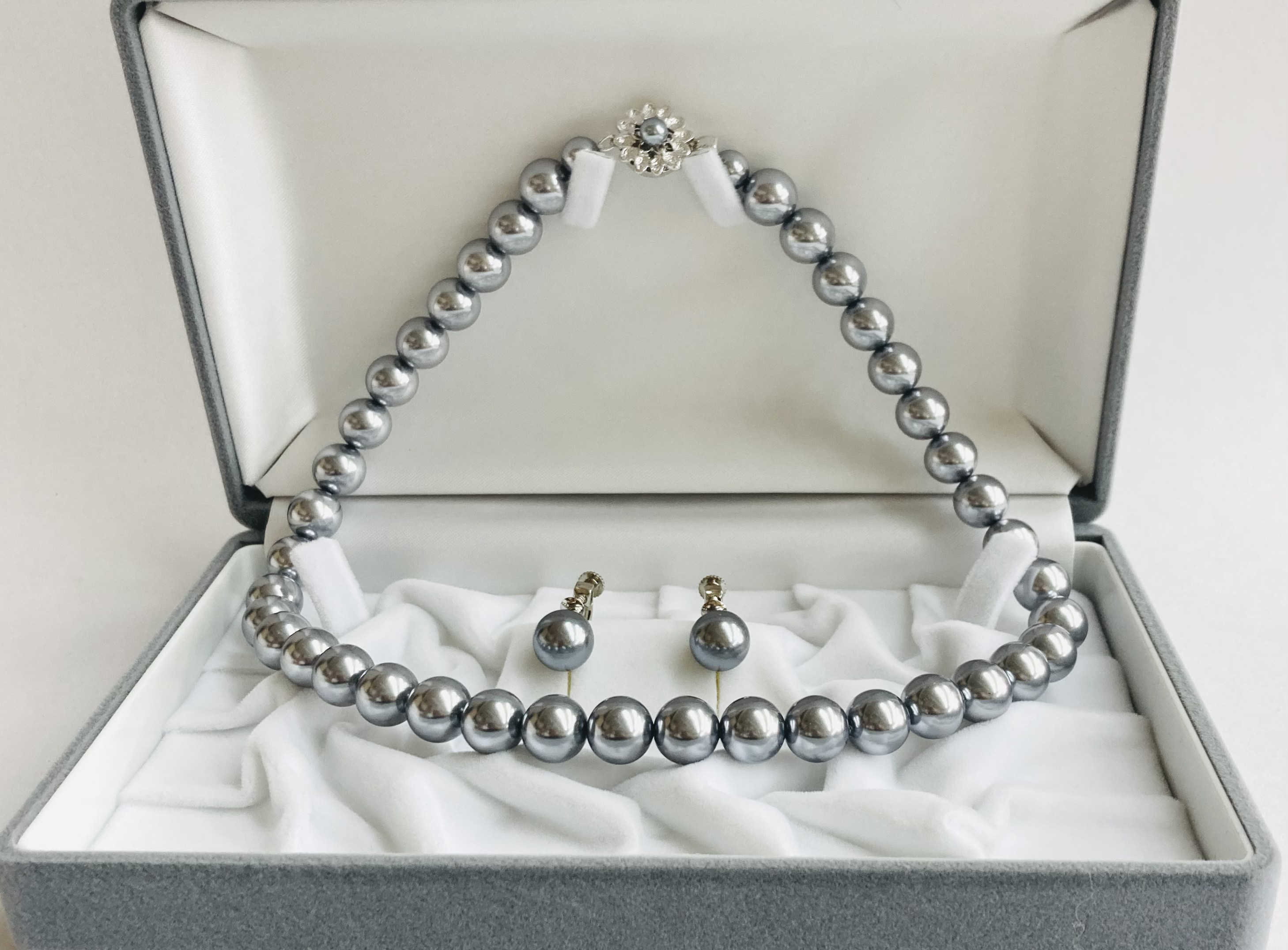 貝パールネックレスセット/10mm/ネックレス+イヤリング又はピアス/グレー/ケース付/日本製