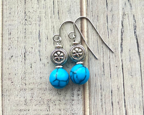 アンティークフラワーランタン＊ターコイズの耳飾り(ピアス