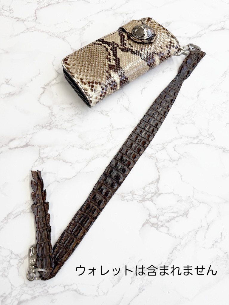 日本製　クロコダイル　マット仕上げ　背ワニ　ストラップ　ウォレットコード
