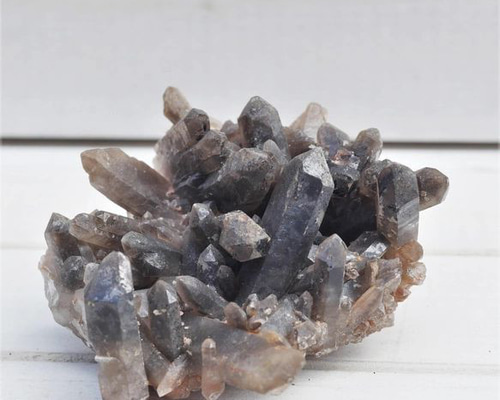 モリオン（ケアンゴーム） 黒水晶 母岩無し 原石 361g クラスター