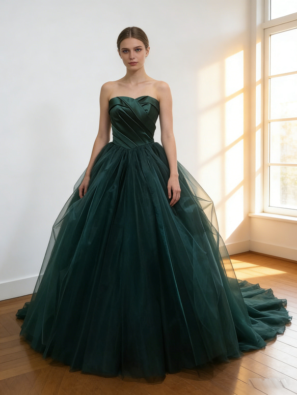 処分価格　クリアランス　新品　緑　Mサイズ　118㎝　スタンダードドレス 美品 社交ダンス グリーン レース スタンダードドレス M クリスマス