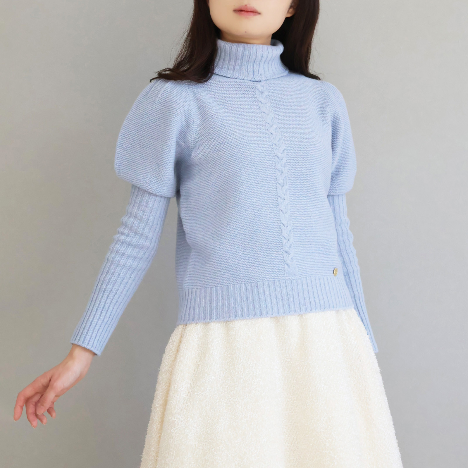 【大人フェミニン！】ホールガーメント カシミヤ混 ケーブル柄 パフショルダープルオーバー【オフホワイト】