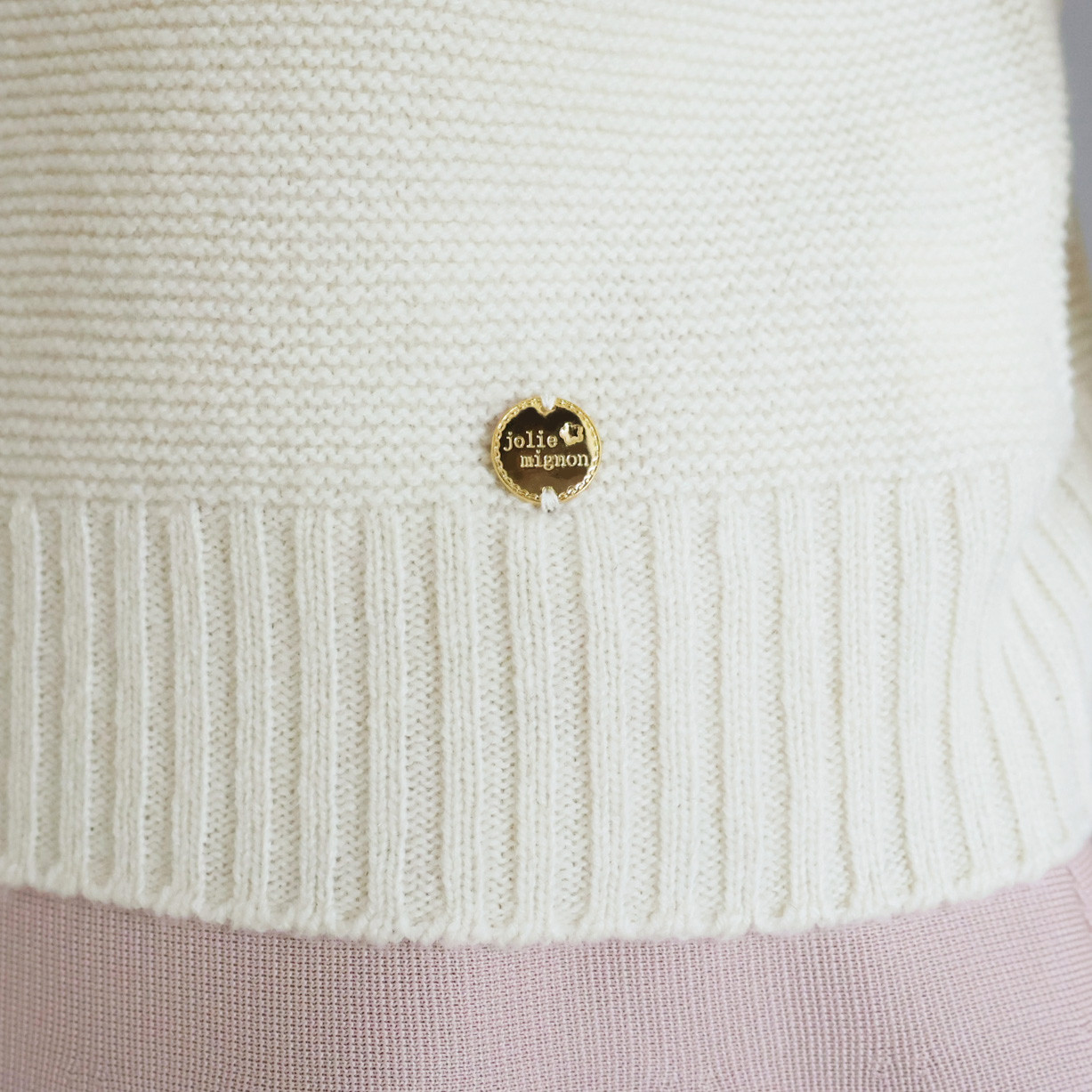 【大人フェミニン！】ホールガーメント カシミヤ混 ケーブル柄 パフショルダープルオーバー【オフホワイト】