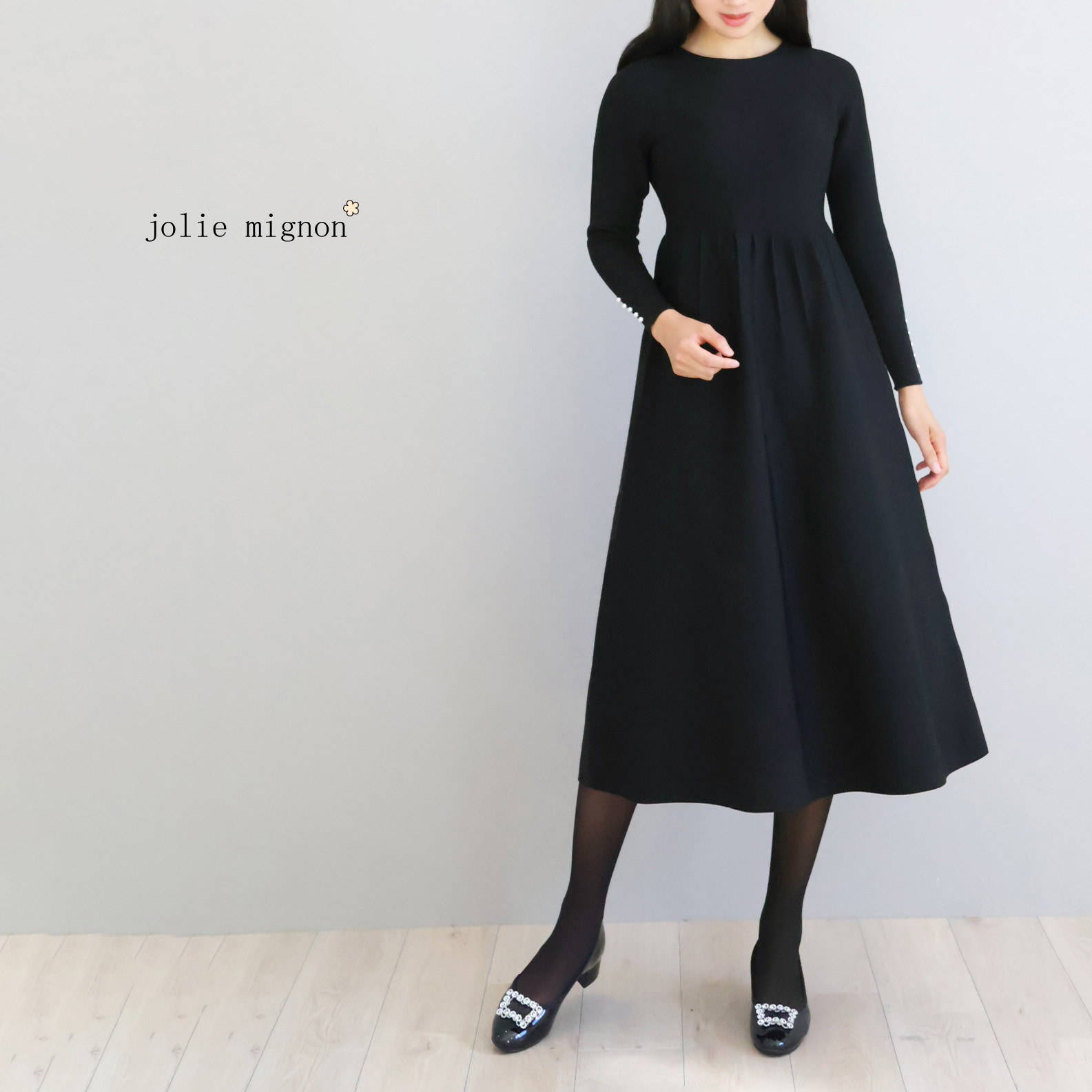 【卒入学にも◎】ホールガーメント ウエストタックプリーツ入り長袖ワンピース【ブラック】