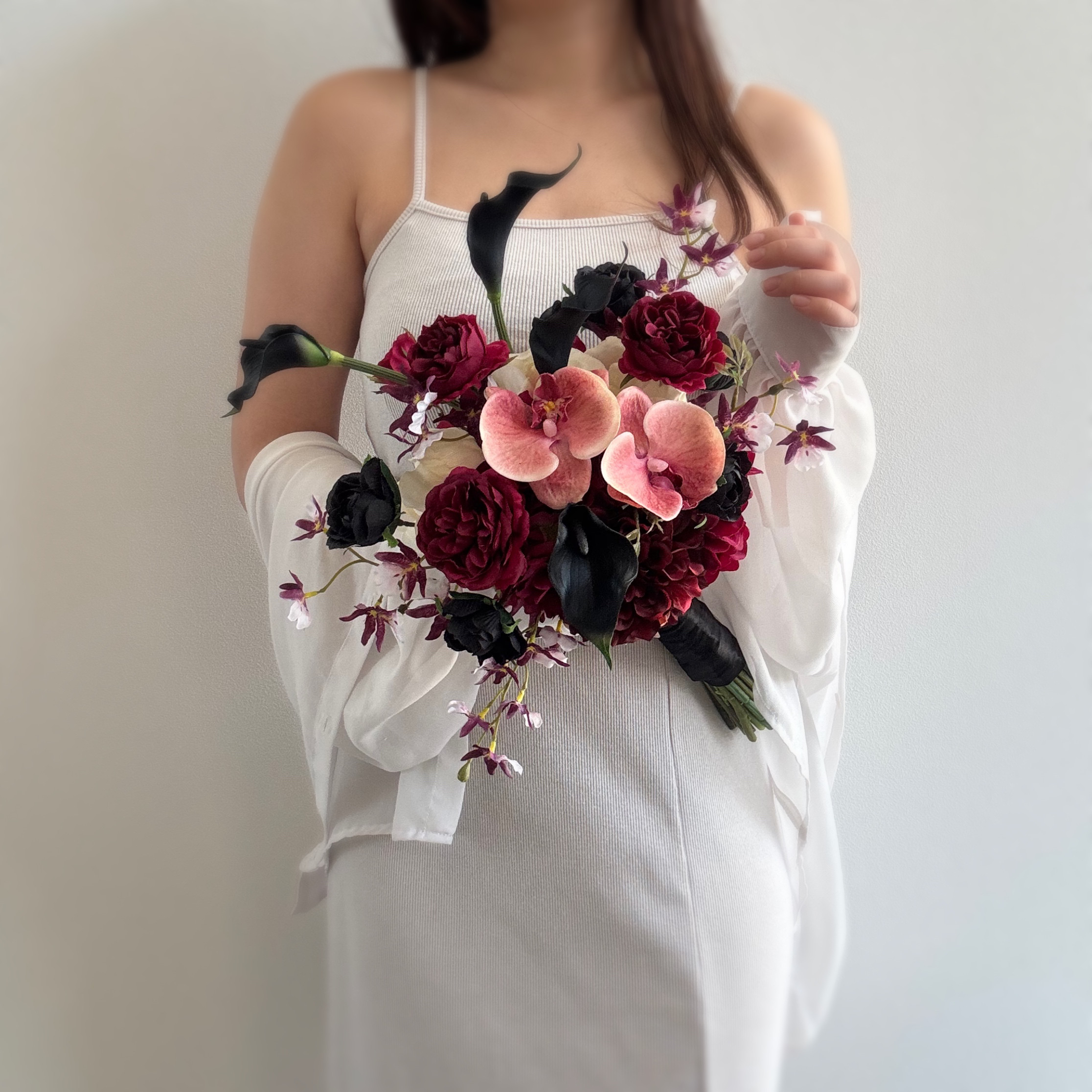 DARK BLUSH⌇﻿ アーティフィシャルフラワー クラッチブーケ 海外風 前撮り 結婚式