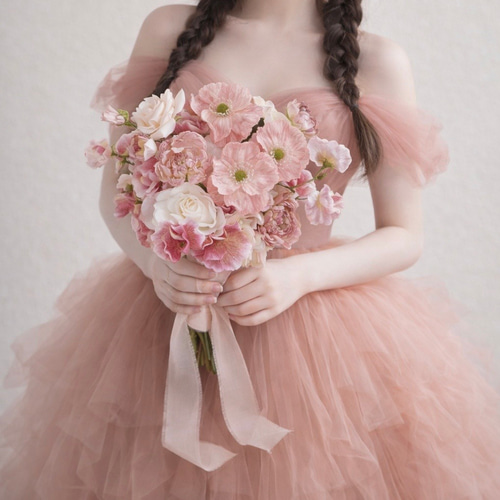 ウェディング ♡ クラッチブーケ アーティフィシャルフラワー 海外風♡ バーガンディ⌇﻿ アーティフィシャルフラワー クラッチブーケ 海外風