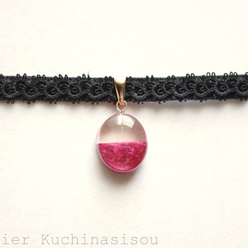 クアラントットノベルティミラー黒と金のリボン装飾 受注製作】レジンアート オーバルモチーフとタティングレースと