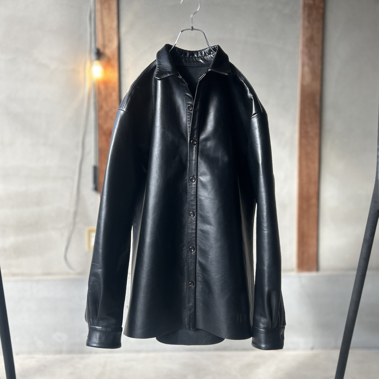 AMRA/本革レザーシャツジャケット/ユニセックス/ブラック/50/XL