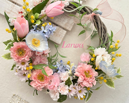 受注制作　　春のお花いっぱいリース 新作リース。 ¥3500 明日までお休みです❄️