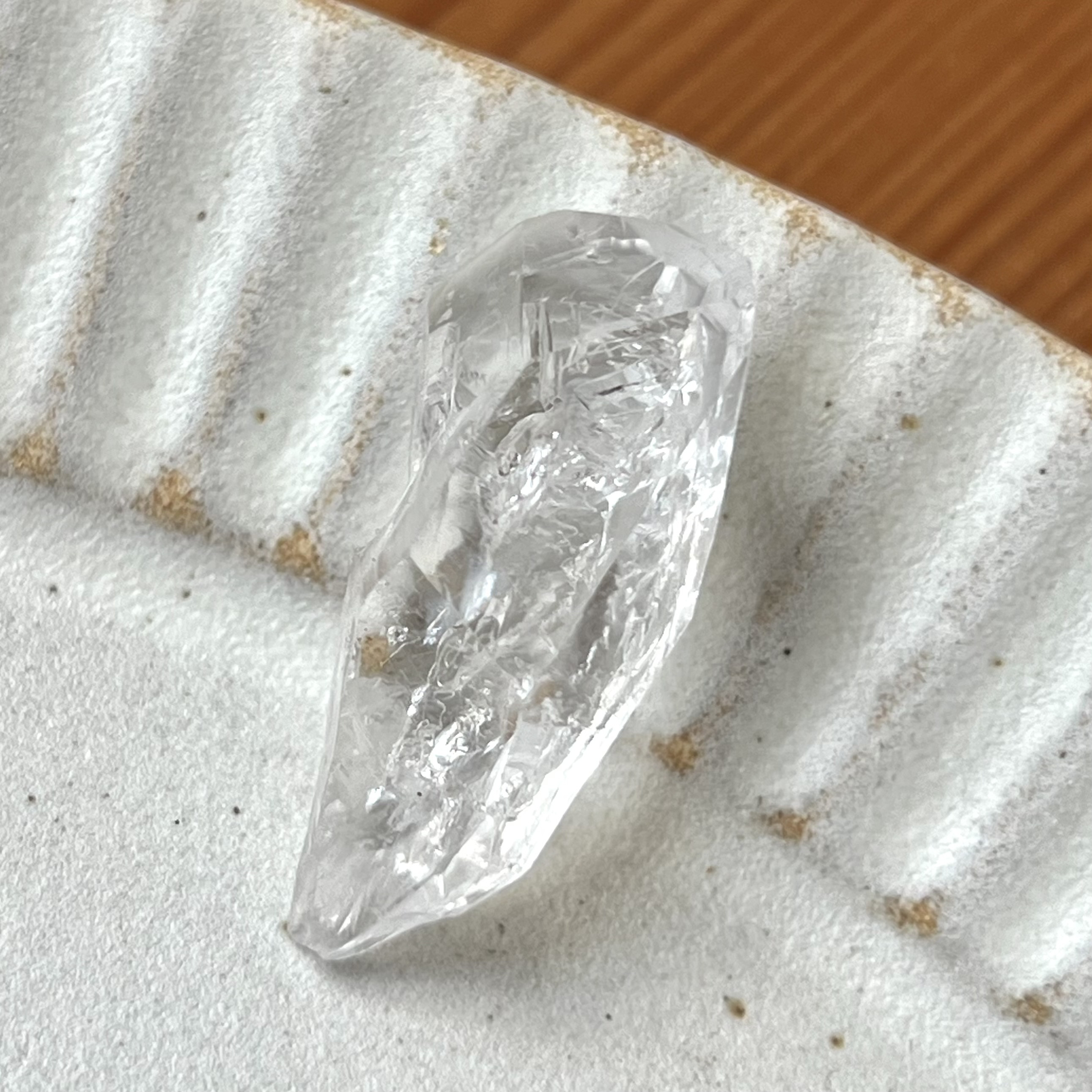 水入りダブルポイントクリスタル A