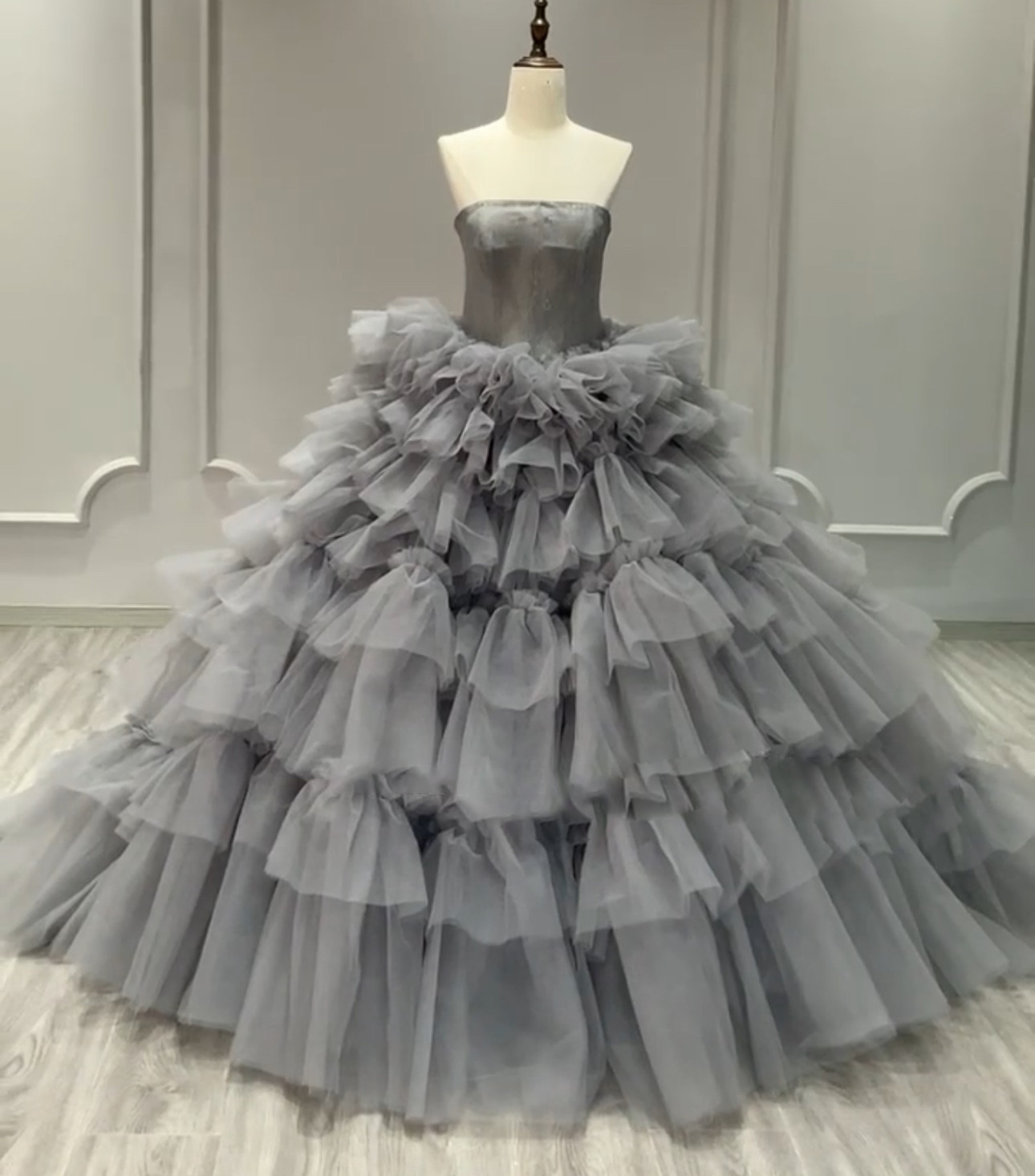 2ways買わないと損　グレー　ギャザーフリル　チュール　取り外し可能オフショルダー　二の腕を隠せる　サイズオーダー花嫁