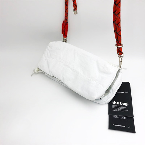 新品未使用 トポロジー ユニセックスボトルサコッシュ ショルダー