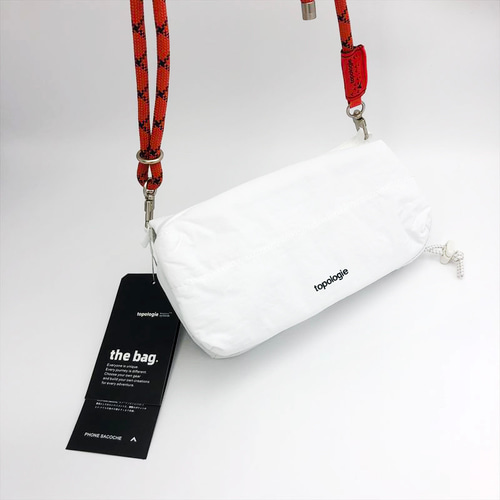 新品未使用 トポロジー ユニセックスボトルサコッシュ ショルダー
