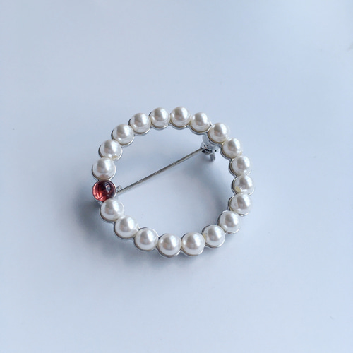 アンティークブローチ　ガーネット✖️パール 新作 石が選べる通年用パールと誕生石ガーネットのブローチ セレモニー